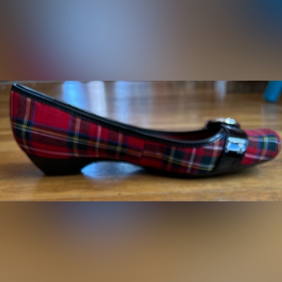 Bandolino ‘BD Jenkins’ red plaid shoe size 8 - Picture 3 of 7